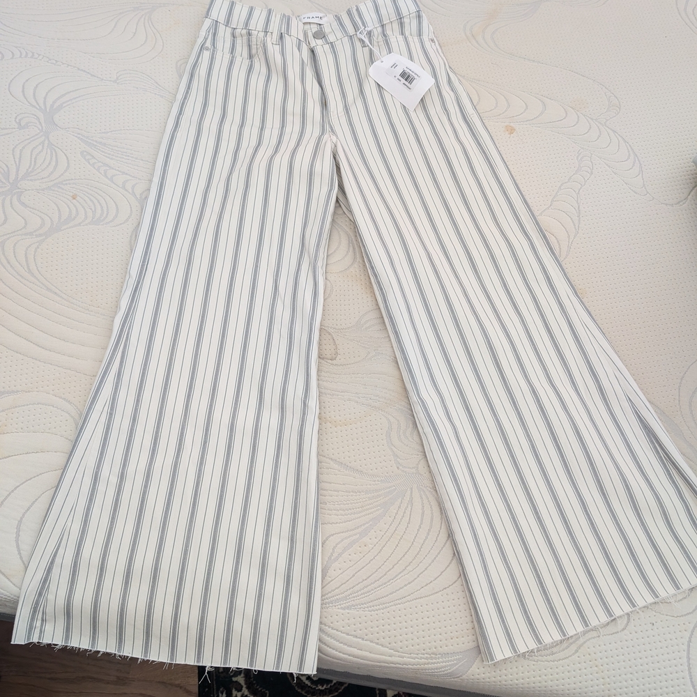 Frame Size 29, Le Palazzo Crop Raw After Wide Leg Jeans